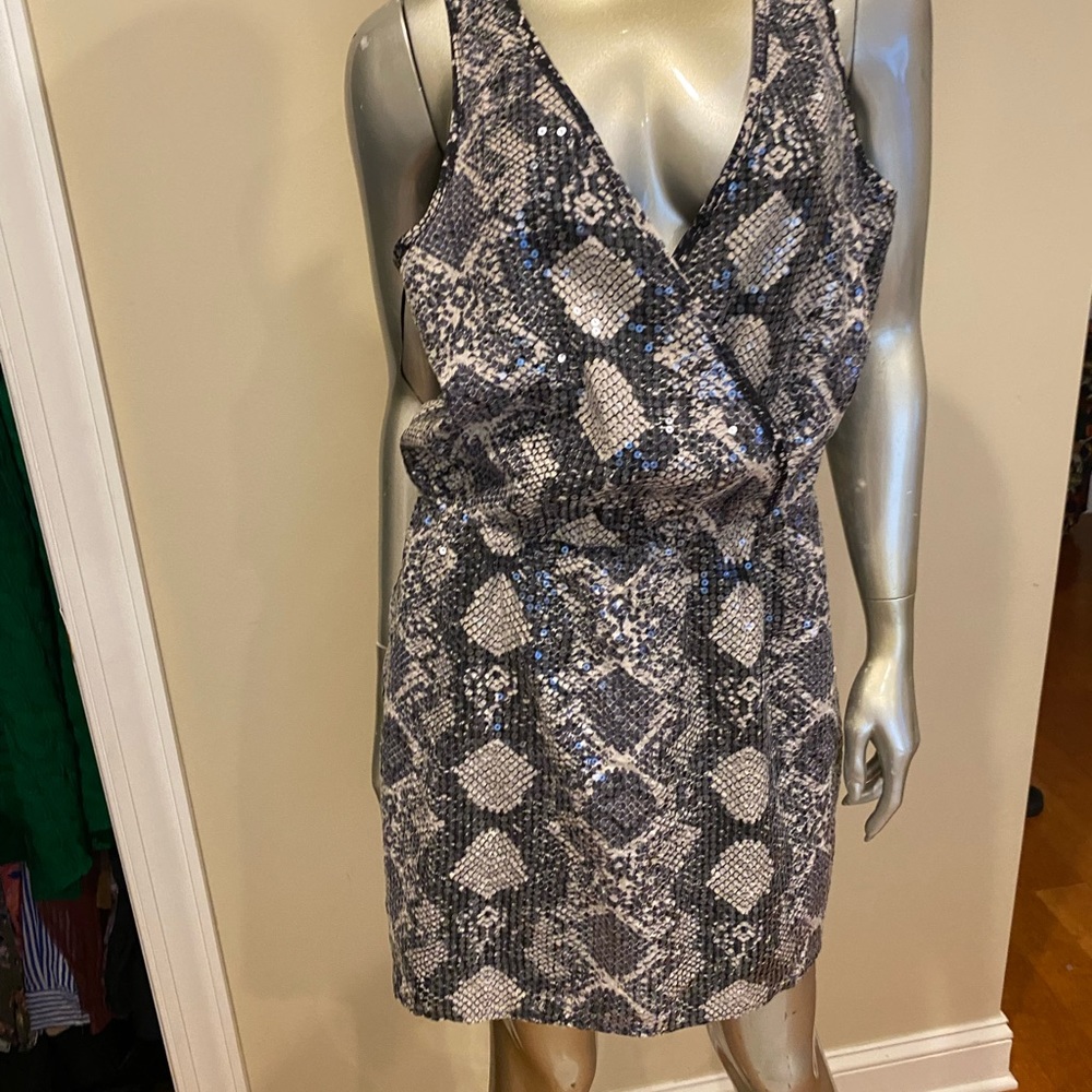 Snake skin Print animal print mini Dress Sequin Size M by Romeo & Juliet